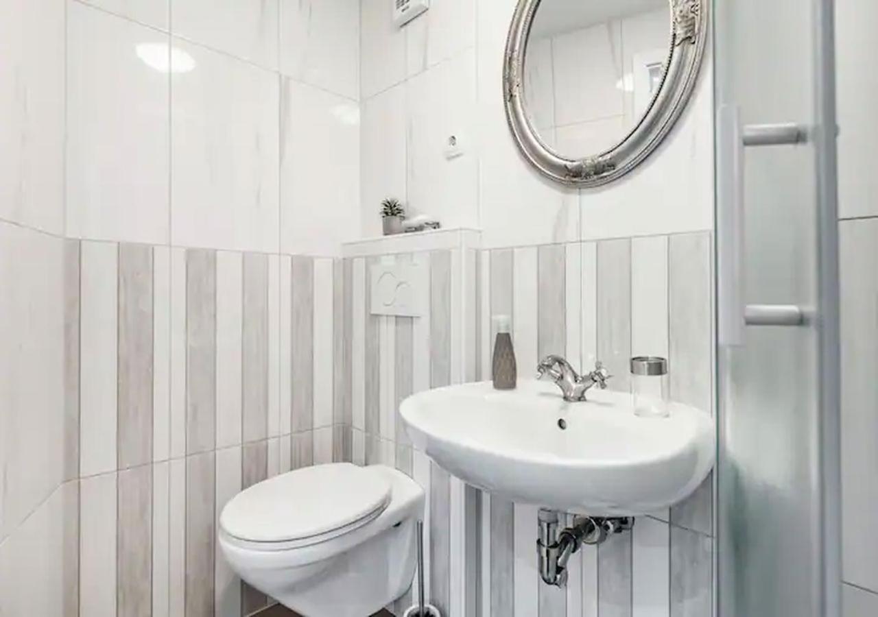 Blissful Loft Tivoli Apartment Любляна Екстериор снимка